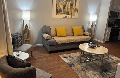 Valdosta Appartement | Charming 2BR Easy Access to VSU, SGMC & Downtown