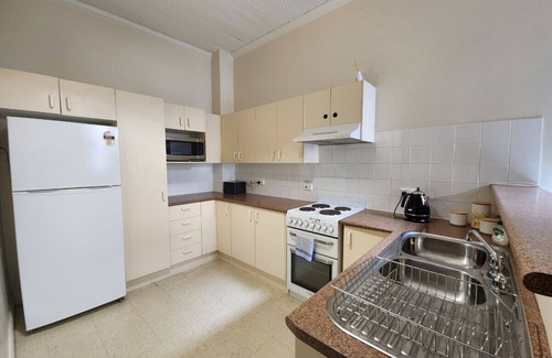 The Rocks Appartement | Charming 2BR Unit | The Rocks | Free Wifi &Linens