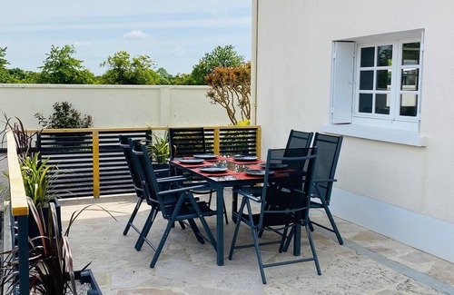 Couture-dArgenson Maison | Charming 3-bedroom house with WiFi in Couture-D’argenson