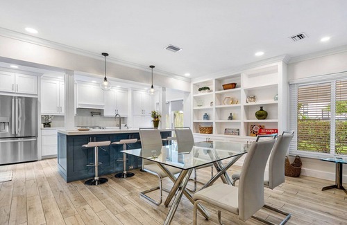Tarpon River Maison | Charming 3-bedroom house with hot tub near Las Olas