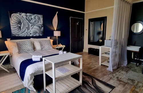 Riviersonderend Lit Et Petit-Déjeuner | Charming 3-bedroom B&B in Pleasant Riviersonderend with WiFi