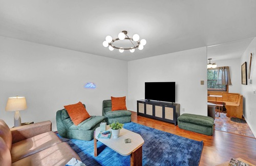 Albrightsville Maison | Charming 3-bedroom house, close to slopes, with sauna/ fitness room