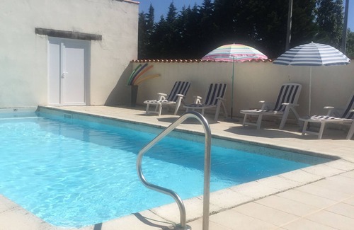 Sainte-Soulle Maison | Maison de charme 3 chambres confortables avec sanitaires privés