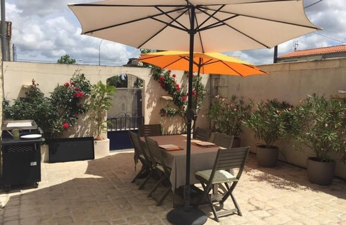 Sainte-Soulle Maison | Maison de charme 3 chambres confortables avec sanitaires privés