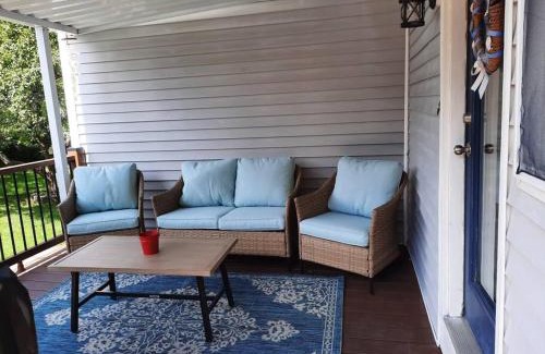 Old Orchard Beach Maison | Charming 3 Bedroom, 1 Bath home
