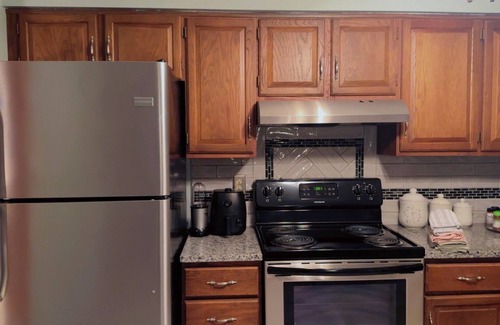 McKownville Appartement | Charming 3-bedroom house with WiFi and AC in serene Albany