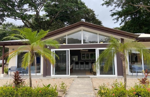 Avellanas Beach Maison | Charming 3-bedroom house -The Point 23 in Avellanas Beach, Tamarindo