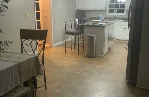 Starkville Maison | Charming 3-bedroom house with WiFi in Starkville and very close to campus.