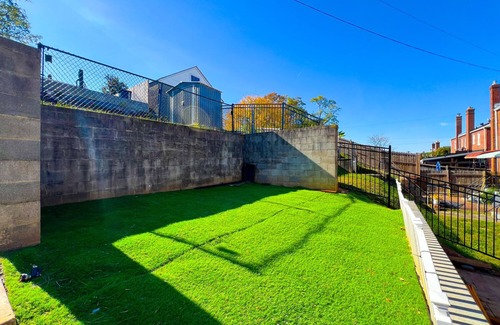 Benning Maison | Charming 3-bedroom house with WiFi and AC in Washington