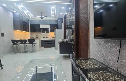Dariyaganj Appartement | Charming 3-bedroom house with AC in New Delhi central 3bhknhome.away home.