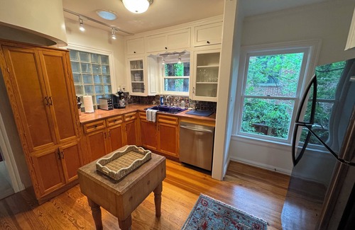 Park Cities Maison | Charming 3-bedroom home in the heart of University Park