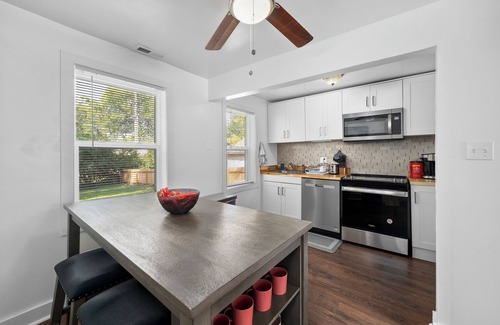 Airport Township Maison | Charming 3-bedroom house in St. Louis
