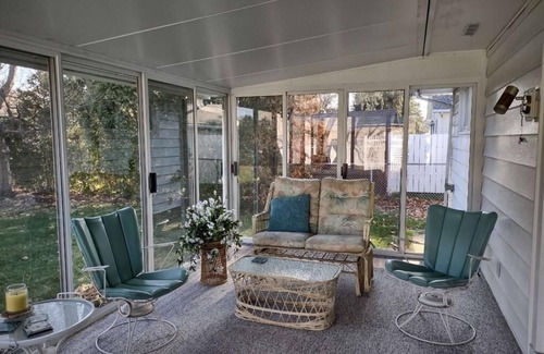 Conneaut Maison | Charming 3-bedroom house in lovely Conneaut with AC, WiFi