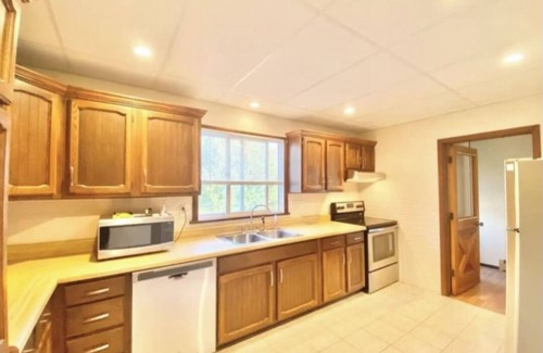 Danville Maison | Charming 3-bedroom house in enchanting Danville with AC Close to Amazon Berwick