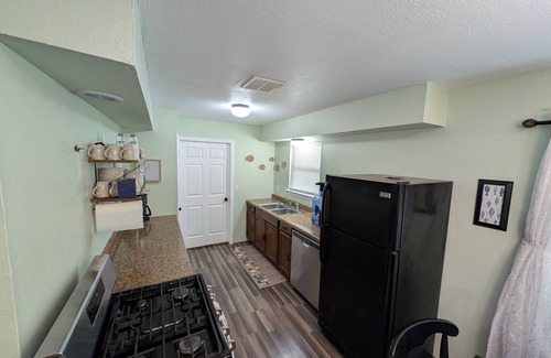 Kaw City Maison | Charming 3-bedroom house in beautiful Kaw City just minutes from Kaw Lake.