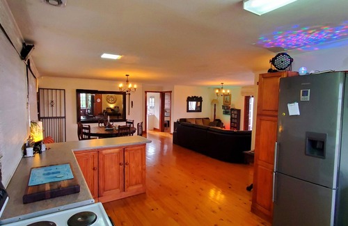 Elysium Maison | Charming 3-bedroom house with AC and WiFi in lovely s coast, fantastic sea views