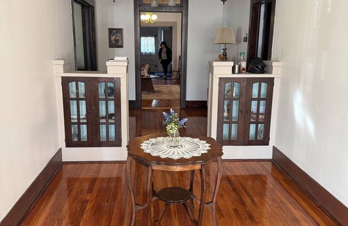 Cuero Maison | Charming 3-bedroom house with WiFi and AC in Cuero