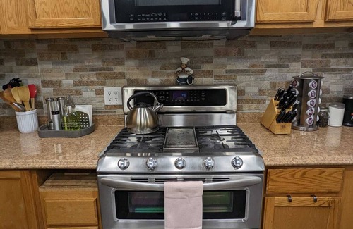 Harvey Park South Maison | Charming 3-bedroom house with WiFi, AC in delightful Denver