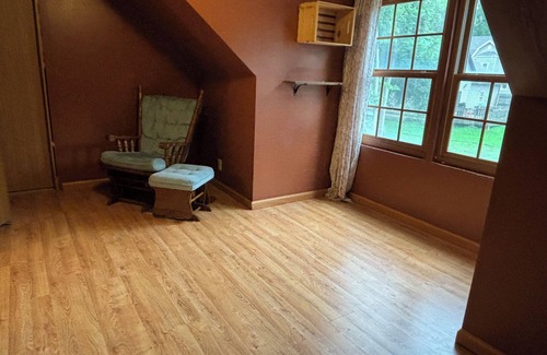Macomb Maison | Charming 3-bedroom pet friendly home in Macomb
