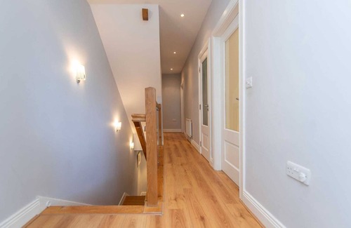 Barna Maison | Charming 3-bedroom townhome in quaint Bearna with WiFi