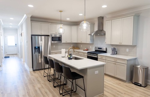 Auburn - Opelika Maison | Charming 3-bedroom Townhome Kid-Friendly, Auburn