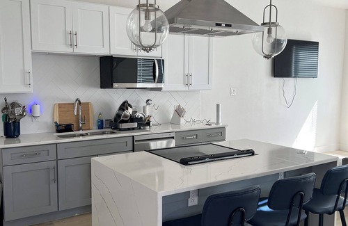 Dallas Maison | Charming 3-bedroom townhome in fantastic Dallas with AC