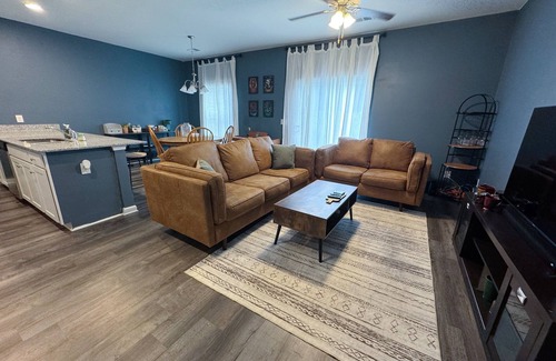 Sumter Maison | Charming 3-bedroom townhome with WiFi and AC iN Sumter close to Shaw AFB
