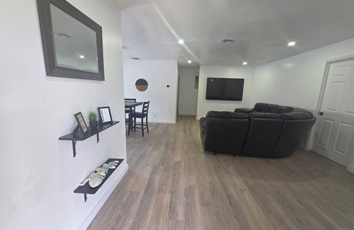 Delray Beach Maison | Charming 3-bedroom house in lovely Delray Beach with AC