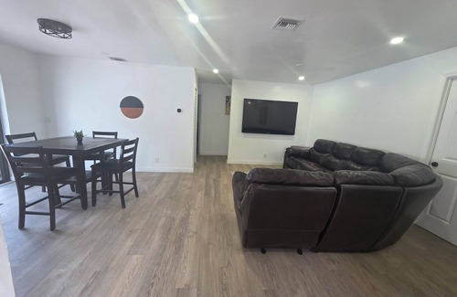Delray Beach Maison | Charming 3-bedroom house in lovely Delray Beach with AC