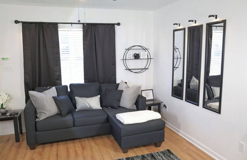 Tallahassee Maison | Charming 3-bedroom townhome with WiFi and AC in superb Tallahassee