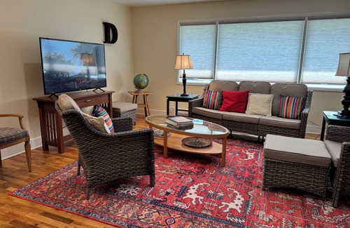 Dayton Maison | Charming 3 BR 2 Bath in historic Dayton. Exclusive and ready for your visit!