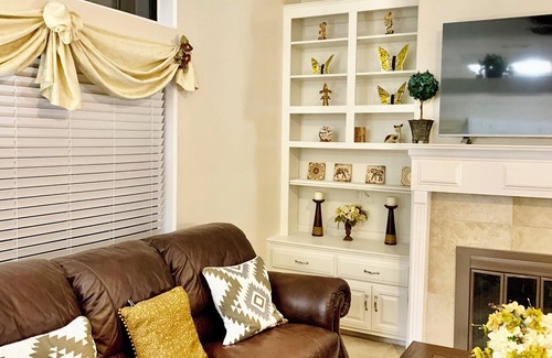 Pasadena Maison | Charming 3-BR Home in Pasadena near highways, industry, shopping