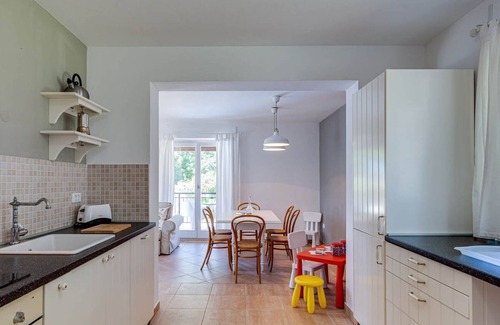 Farini Villa | Charming 3-BR Villa Retreat for 6 with private heatable pool