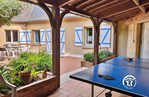 La Selle-Craonnaise Cottage | Gîte familial 3 chambres avec étang privé, terrasse, activités nautiques et commerces à proximité