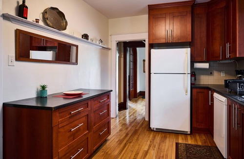 Civic Hospital - Experimental Farm - Central Park Maison | Charming 3bdrm Home in Centretown w Free Parking