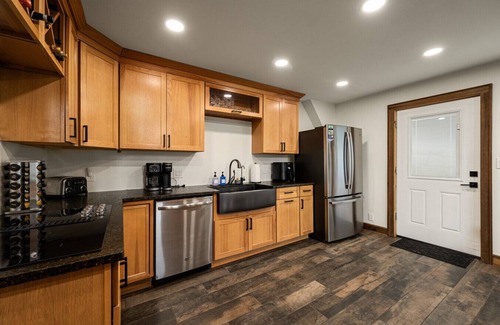 Skaneateles Maison | Charming 3BR/2BA Retreat | Pond | Fire Pit | Pets