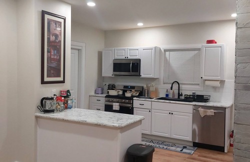 Corning Maison | Charming 3BR Downtown Corning Home – Walk to Dinning, Museums & Market Street!