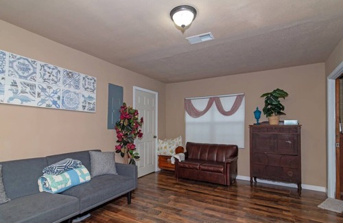Poplar Grove Maison | Charming 3BR Home w/Private Yard