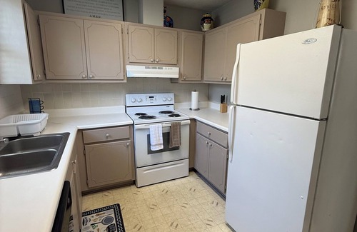 Valdosta Maison | Charming 3BR Minutes to Moody AFB, Downtown & VSU