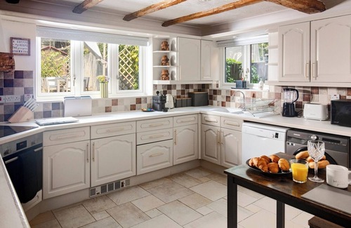 Epping Maison | Charming 4-Bed Home in Epping
