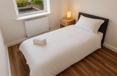 Churchill Hôtel | Charming 4-Bed Retreat in the Heart of Churchill