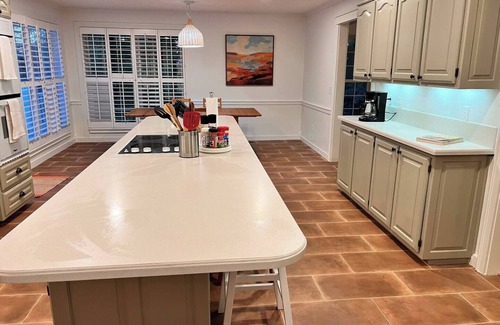 Farmington Maison | Charming 4-bedroom house with AC and WiFi in lovely Farmington