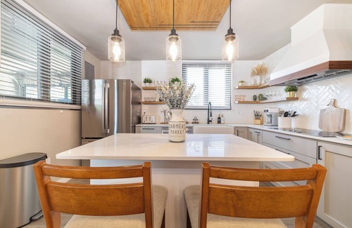 Sabana Abajo Maison | Charming 4-bedroom house w private pool, 7min from airport, close to restaurants