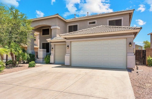Avondale Maison | Charming 4-bedroom house in Avondale with AC, WiFi