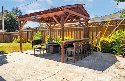 Branham - Jarvis Maison | Charming 4-bedroom house with WiFi, AC in delightful San Jose