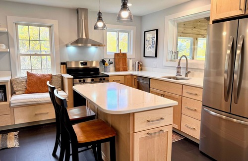 Buxton Maison | Charming 4-bedroom house in a great location for beach days and lake days.