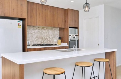 Christchurch Appartement | Charming 4-bedroom home located near Christchurch International Airport.