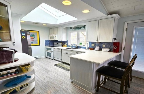 Beach Haven Maison | Charming 4-bedroom house in Barnegat Light with beautiful views of the Bay