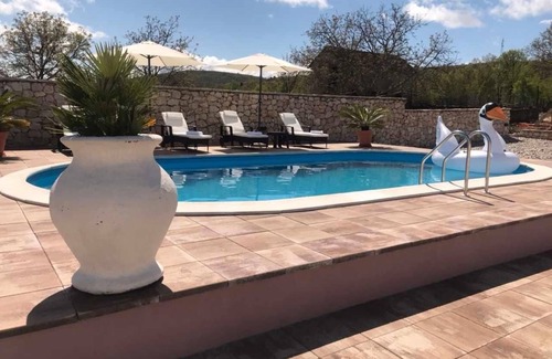 Ljubuski Villa | Charming 4-bedroom villa with AC, WiFi in gorgeous Ljubuški