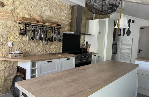 Touffailles Maison | Gîte de charme 4* privatisé Piscine&jacuzzi 11 chambres/10 salle de bains